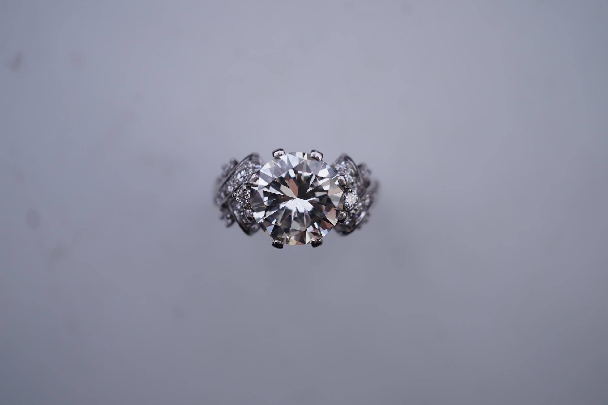 A diamond ring, mid 20th century